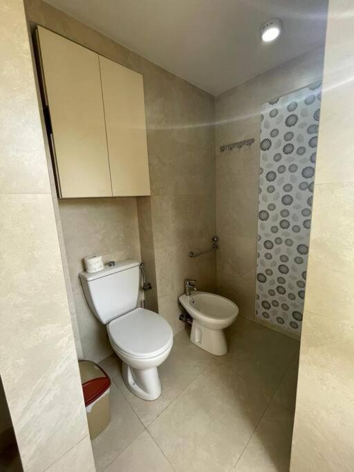 Chic City Retreat - Stylish Apartment In Bllok, Tirana Kültér fotó