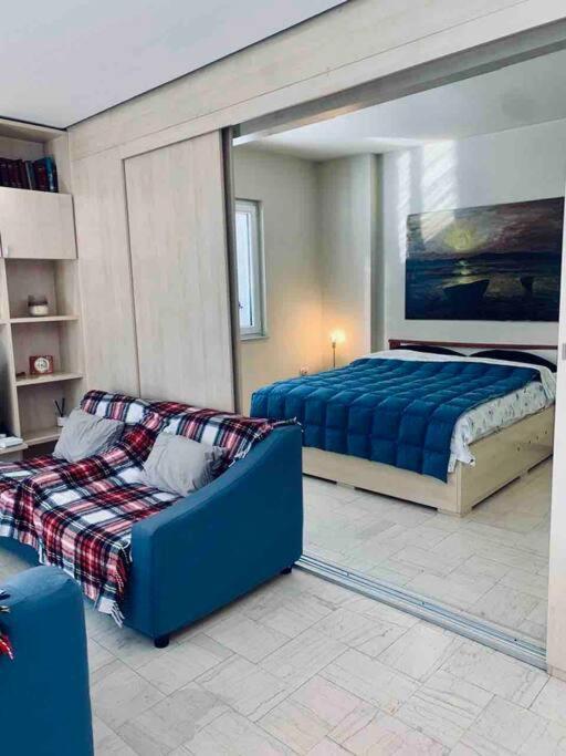 Chic City Retreat - Stylish Apartment In Bllok, Tirana Kültér fotó